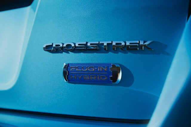 14._2019_Crosstrek_Hybrid.jpg