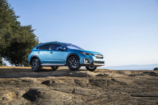 46._2019_Crosstrek_Hybrid.jpg