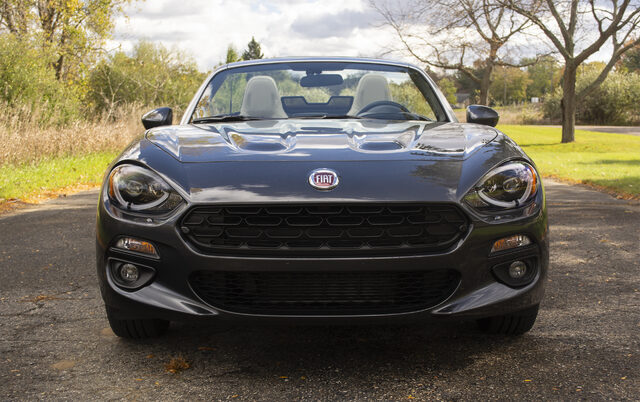 2018 Fiat 124 Spider Lusso front view top down