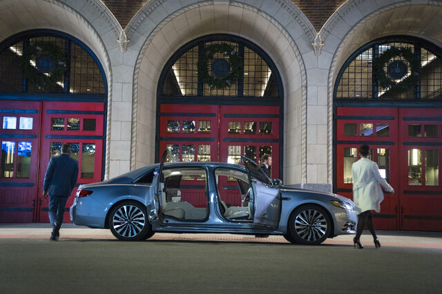 LincolnContinental-CoachDoors_HR_05.jpg