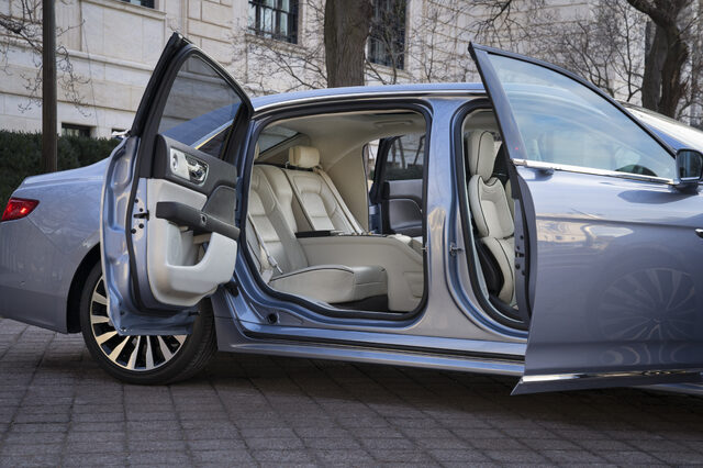 LincolnContinental-CoachDoors_HR_15.jpg