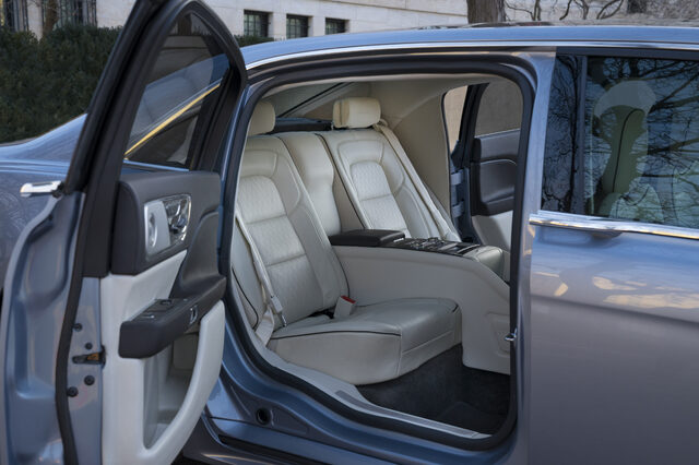 LincolnContinental-CoachDoors_HR_16.jpg