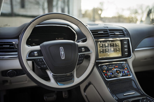 LincolnContinental-CoachDoors_HR_17.jpg