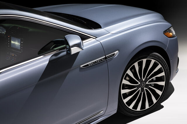 LincolnContinental-CoachDoors_HR_52.jpg