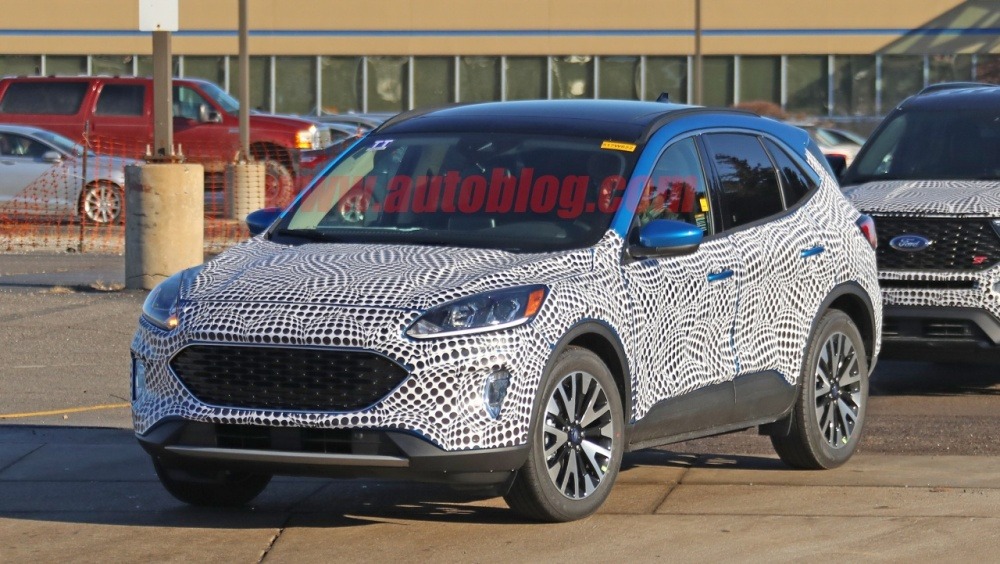 2020-ford-escape-1.jpg