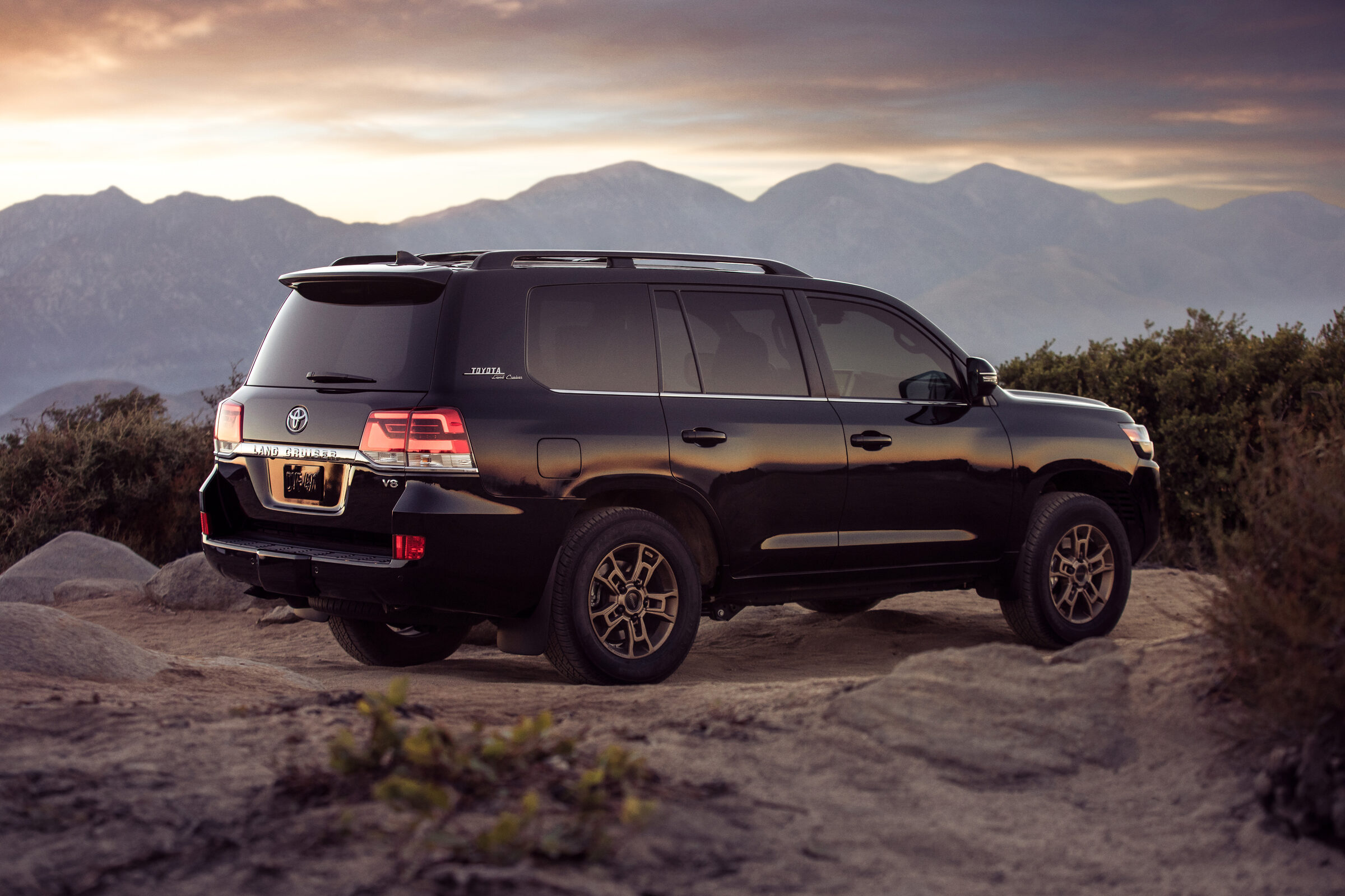 2020 Toyota Land Cruiser Heritage Edition Exterior Rear Three-Quarter View Midnight Black