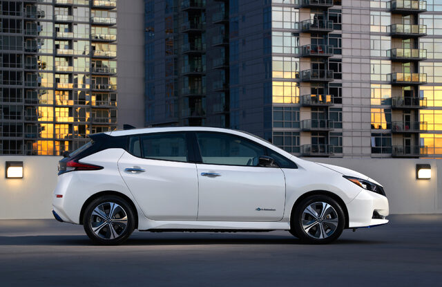 2019 Nissan LEAF-24.jpg