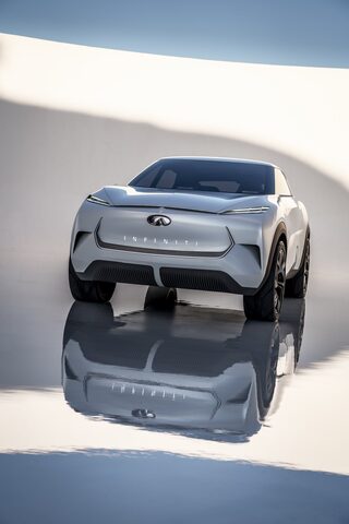 Infiniti QX Inspiration Concept front view with reflection