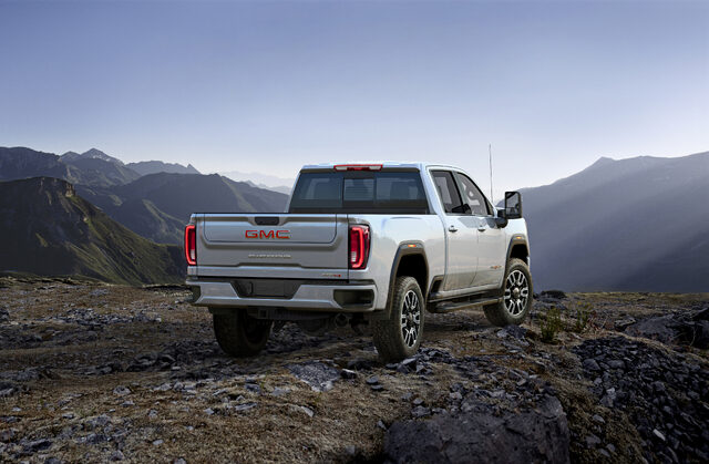 2020-GMC-Sierra-2500HD-AT4-014.jpg