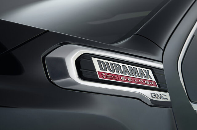 2020-GMC-Sierra-2500HD-Denali-008.jpg