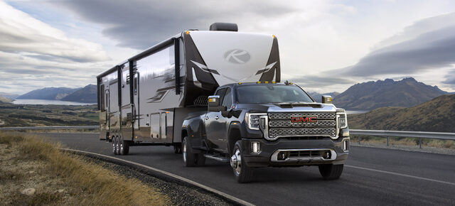 2020-GMC-Sierra-3500HD-Denali-001.jpg