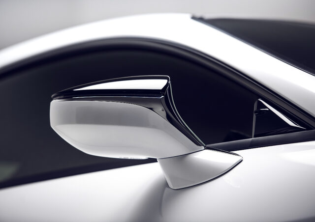 2020 Lexus RC F Track Edition, side mirror with carbon fiber roof detail