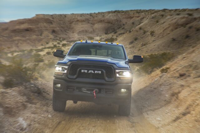 2020 RAM 2500 Power Wagon off-road [front 3/4 canyon]