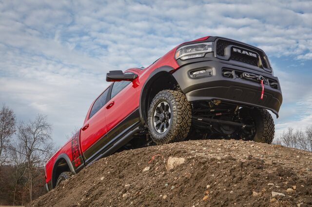 2020 RAM 2500 Power Wagon climbing terrain [front]