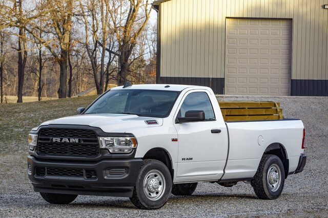 2020 RAM 2500 Power Wagon [front 3/4 static]