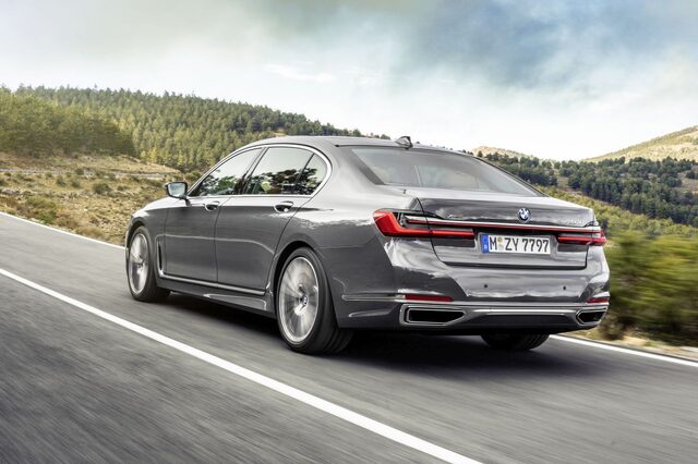 2020 BMW 7-Series – Rear 3/4 Driving Shot