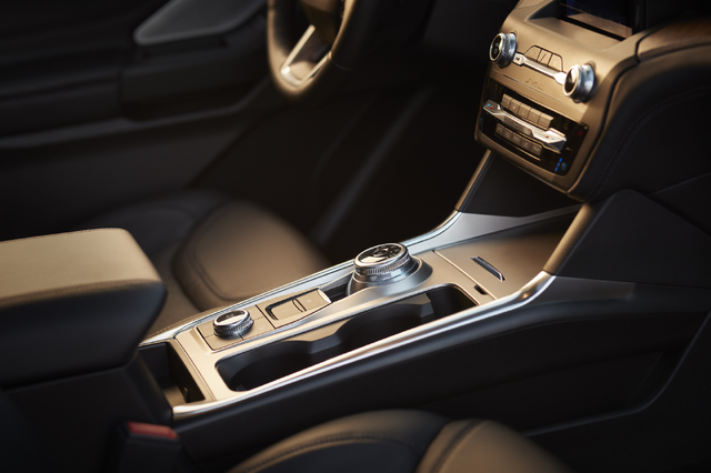 2020 Ford Explorer Platinum brushed aluminum center console with rotary selector