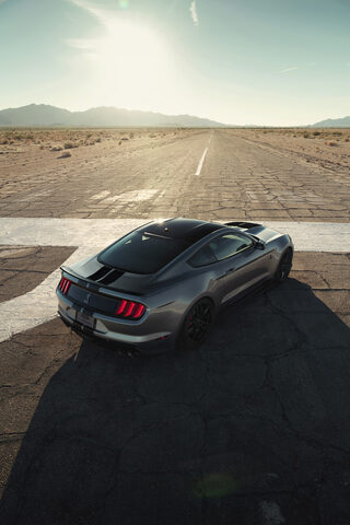 2020 Ford Mustang Shelby GT500 – Rear Aerial on Airstrip [silver]