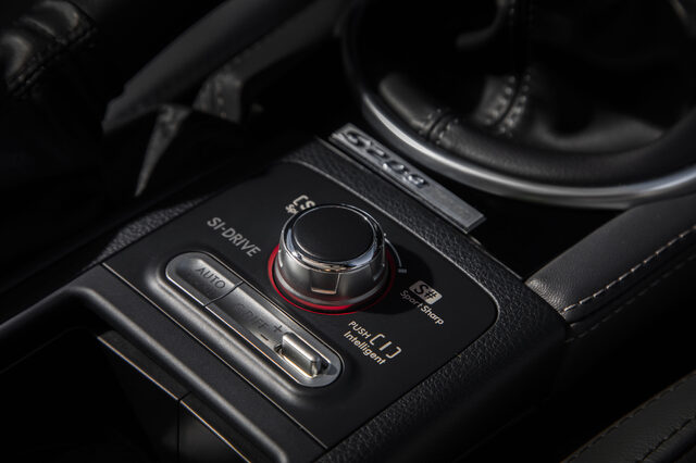 2019 Subaru WRX STi S209, SI-DRIVE controller and S209 badge on center console