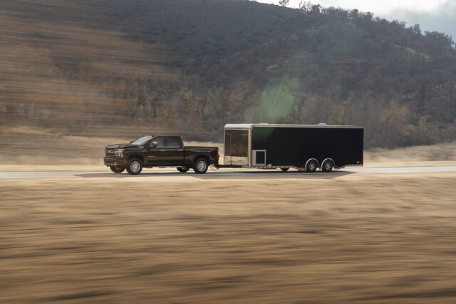 2020-Chevrolet-Silverado-2500HD-HighCountry-027.jpg