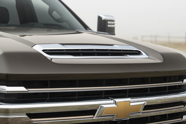 2020-Chevrolet-Silverado-2500HD-HighCountry-029.jpg