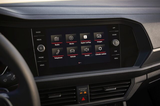 2019 Volkswagen Jetta GLI 013.jpg