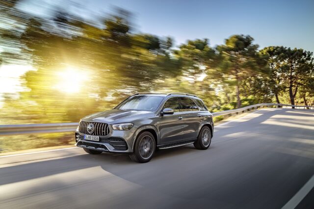 2020 Mercedes-AMG GLE 53 001.jpg