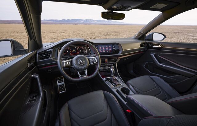 2019 Volkswagen Jetta GLI 010.jpg