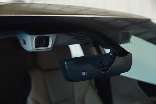 2020 Subaru Legacy Sedan 008.jpg