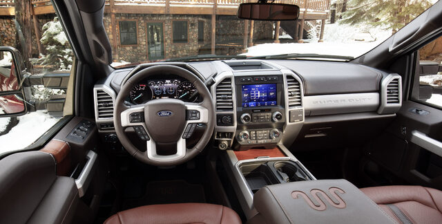 2020 Ford F-Series Super Duty King Ranch, dashboard and infotainment