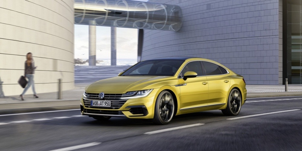 58bdb5b8e76e7_VolkswagenArteon2.jpg