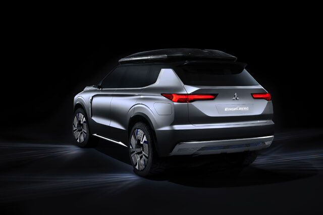 MITSUBISHI ENGELBERG TOURER Ext04.jpg