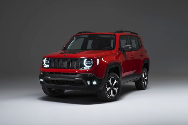 190305_Jeep_Renegade_Plug-in_Hybrid_12d65t238bvaehrt4q1f86mnjstt.jpg