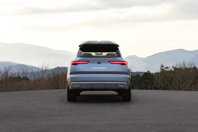 MITSUBISHI ENGELBERG TOURER Ext11.jpg