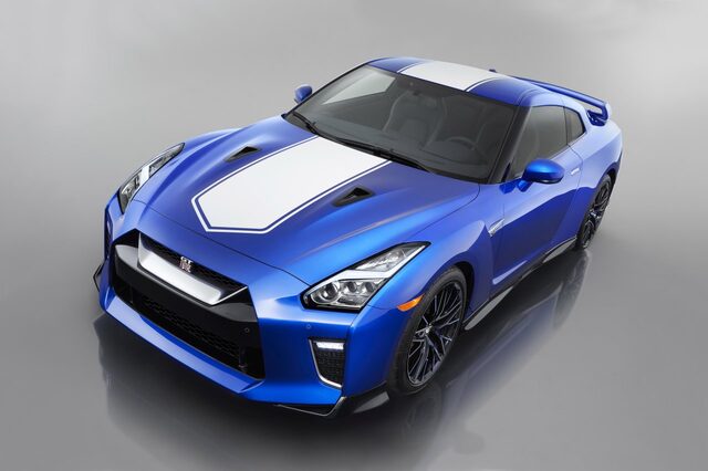 2020 Nissan GT-R 50th SE 006.jpg