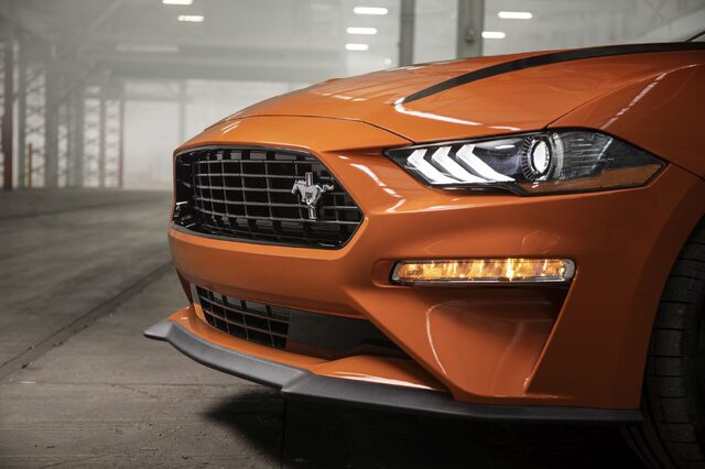 2020-mustang-ecoboost-hpp-03.jpg
