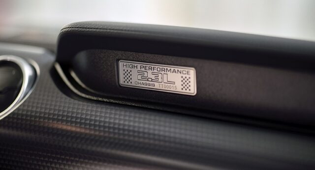 2020-mustang-ecoboost-hpp-10.jpg
