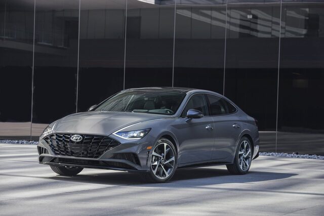 2020 Hyundai Sonata Limited Front Three-Quarter Exterior Studio