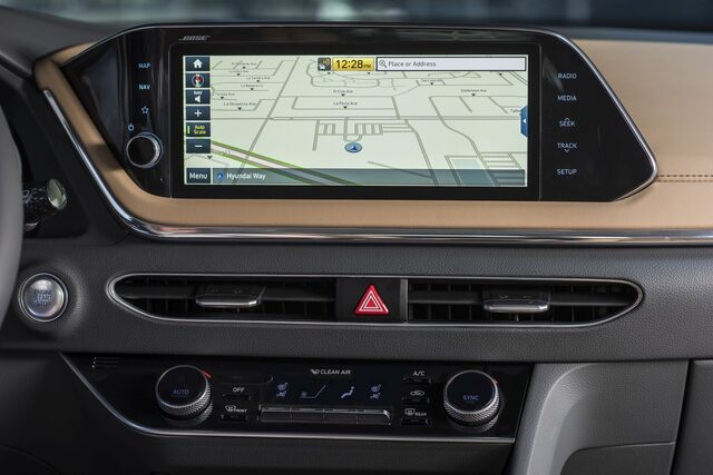 2020 Hyundai Sonata Limited 8-Inch Touchscreen Navigation Map