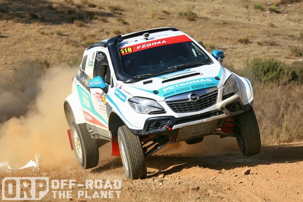 opel_mokka_rally_raid_04.jpg