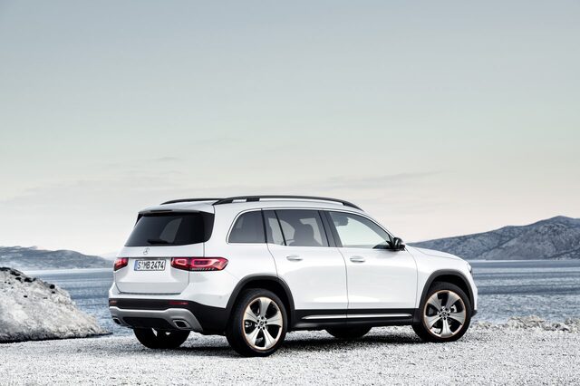 2020 Mercedes-Benz GLB 250 005.jpg