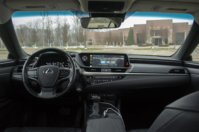 2019 Lexus ES 350 Interior Dashboard View with Widescreen Display
