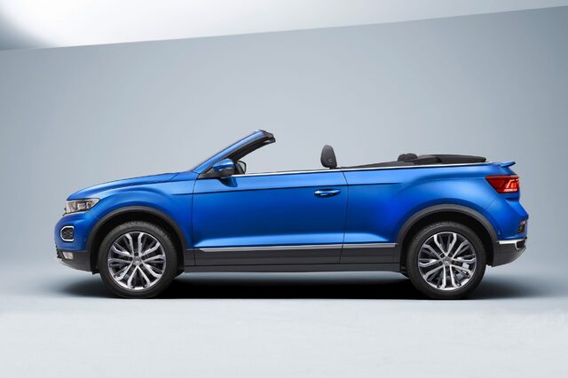 2020 Volkswagen T-Roc Cabriolet 033.jpg