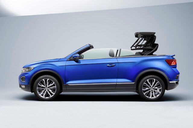 2020 Volkswagen T-Roc Cabriolet 036.jpg