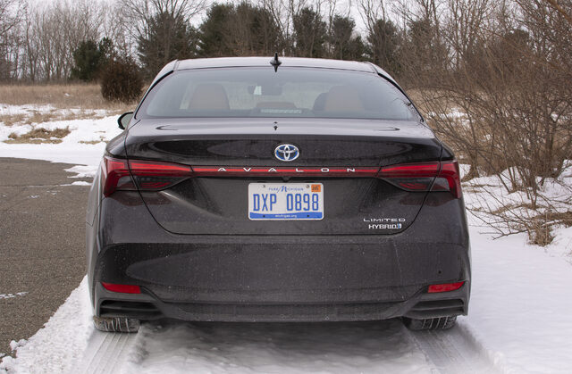 2019 Toyota Avalon Hybrid Limited direct rear view with Limited Hybrid badge