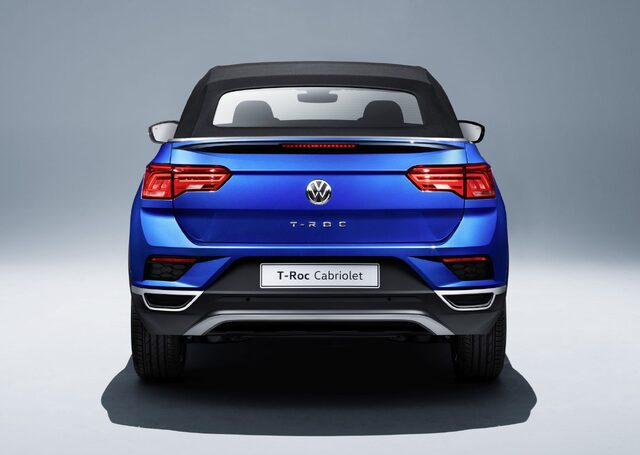 2020 Volkswagen T-Roc Cabriolet 045.jpg