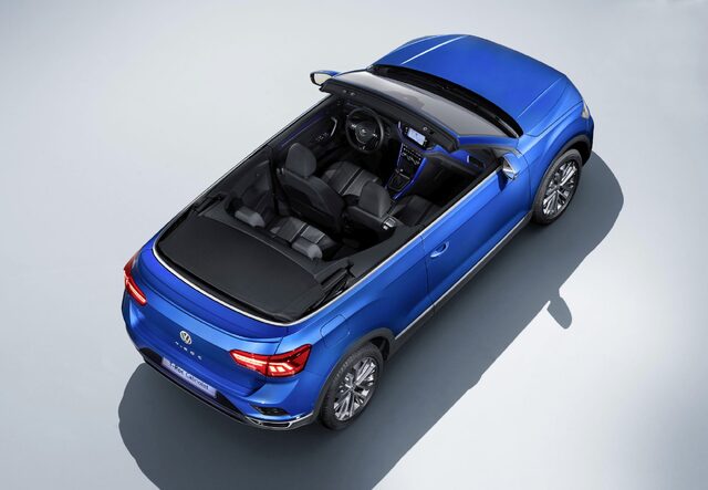 2020 Volkswagen T-Roc Cabriolet 041.jpg