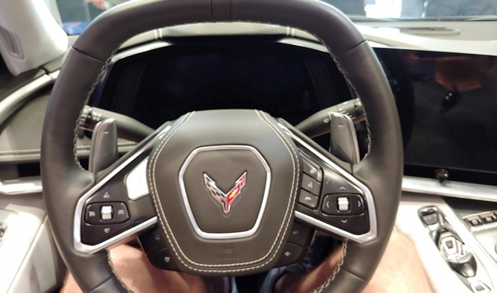 C8 steering wheel.jpg