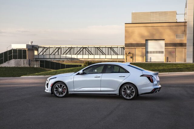 2020 Cadillac CT4 009.jpg