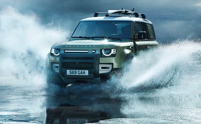 2020 Land Rover Defender 002.jpg